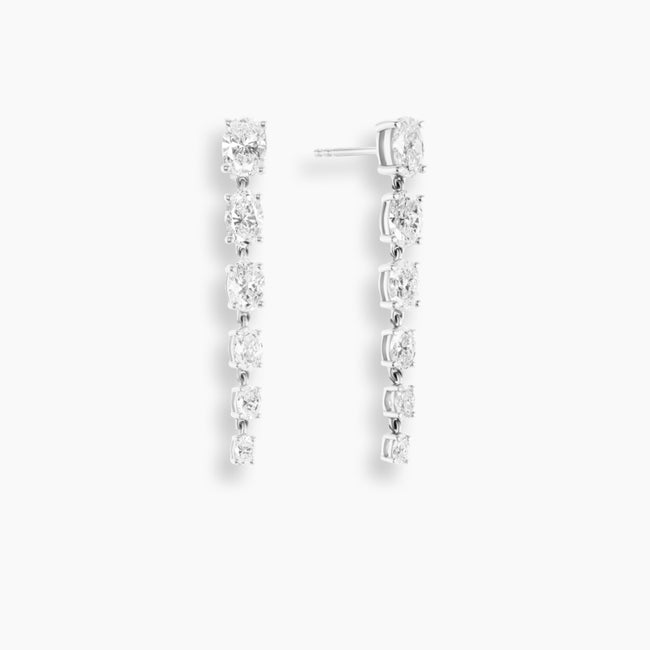 Huggies colgantes de diamantes