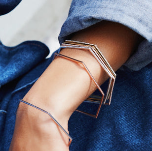 Brazalete hexagonal de diamantes