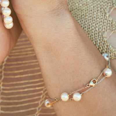 Pulsera de estación de perlas de Akoya